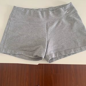 Nike Sports Fit Dry Fitness Shorts | Light Gray | Medium